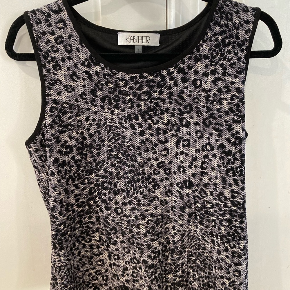 NWOT sleeveless animal print top